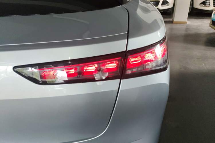 Used Hyptec GT 2023 560 Rear-Drive Seven-Wing Edition
