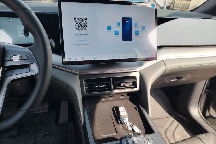 Used BYD Song L DM-i 2025 Intelligent Driving Version 112 km Beyond-Range Type
