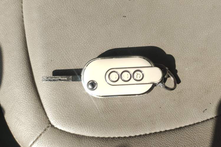 Used Wuling Hongguang MINIEV 2022 Macaron Fashion Model Lithium Iron Phosphate