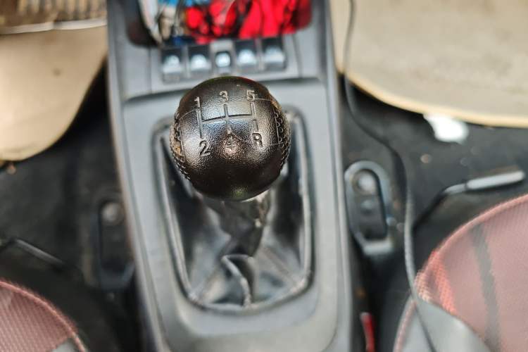 Used Chevrolet Sail 2013 Sedan 1.2L Manual Fashionable Happiness Edition