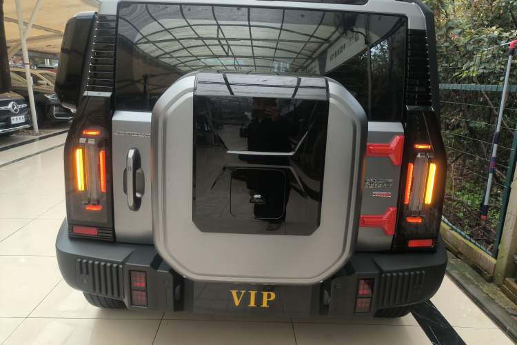 Used JETOUR Traveler 2023 2.0T All-Wheel-Drive CrossPRO Rear