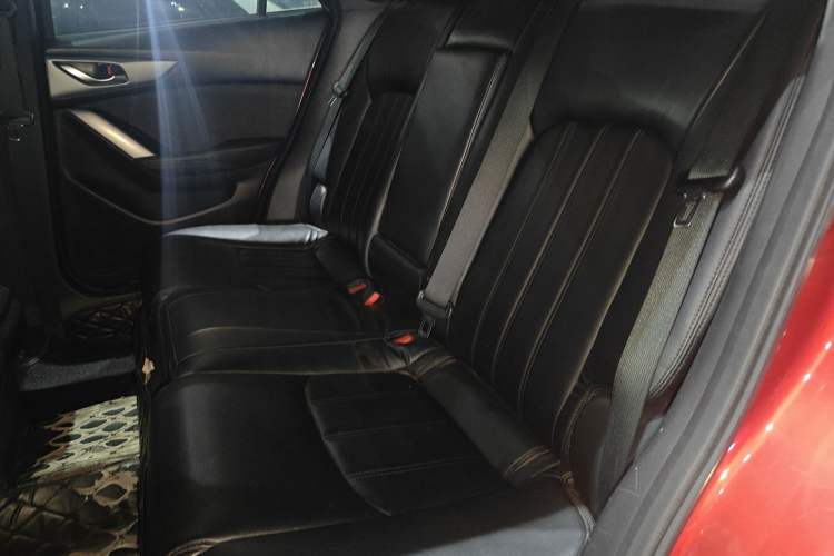 Used Mazda CX-4 2018 2.0L Automatic Two-Wheel Drive Blue Sky Dynamic Version China V Standard