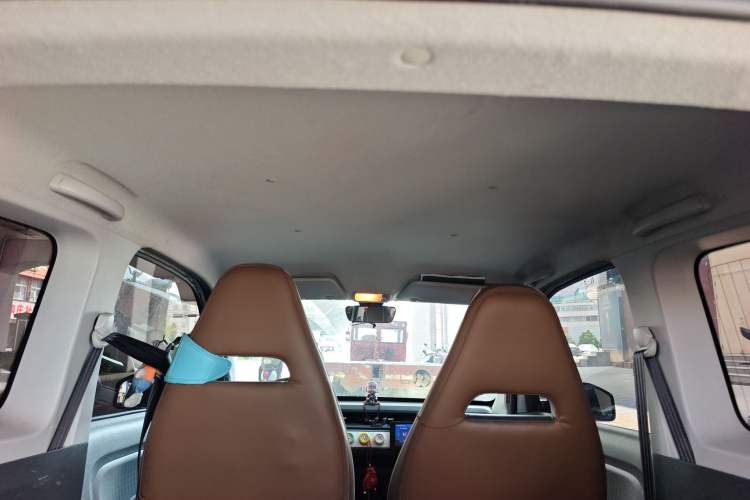 Used Wuling Hongguang MINIEV 2022 GAMEBOY 200km Gaming Edition with Lithium Iron Phosphate Headliner