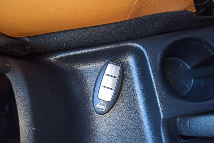 Used Nissan Kicks 2017 1.5L CVT Smart Edition
