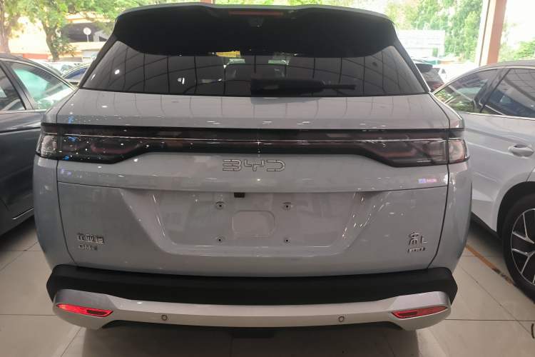 Used BYD Song L DM-i 2025 Intelligent Driving Version 112 km Leading Trim Rear