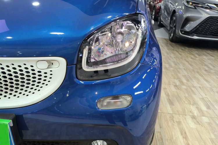 Used smart forfour 2016 0.9T 66 kW Ultimate Edition
