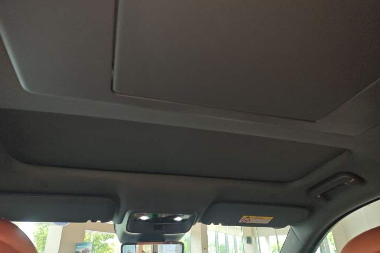 Used Hima AITO M7 2026 Model Range-Extending Max All-Wheel Drive 5-Seater Version Headliner