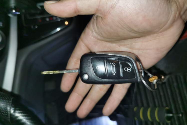 Used Honda CR-V 2013 2.0L 2WD Classic Edition