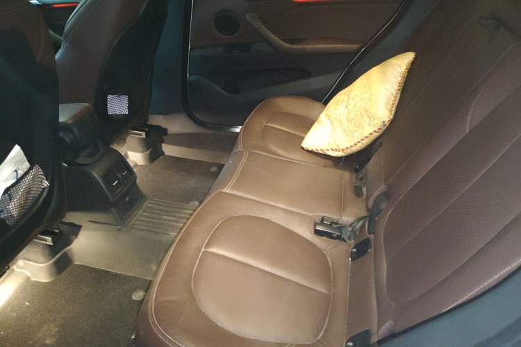 Used BMW X1 2018 sDrive18Li Luxury Model
