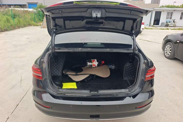 Used Volkswagen Lavida 2022 280TSI DSG Comfort Edition
