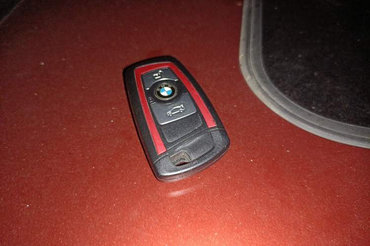 Used BMW 2 Series 2018 220i Sport Design Package Vehicle Key