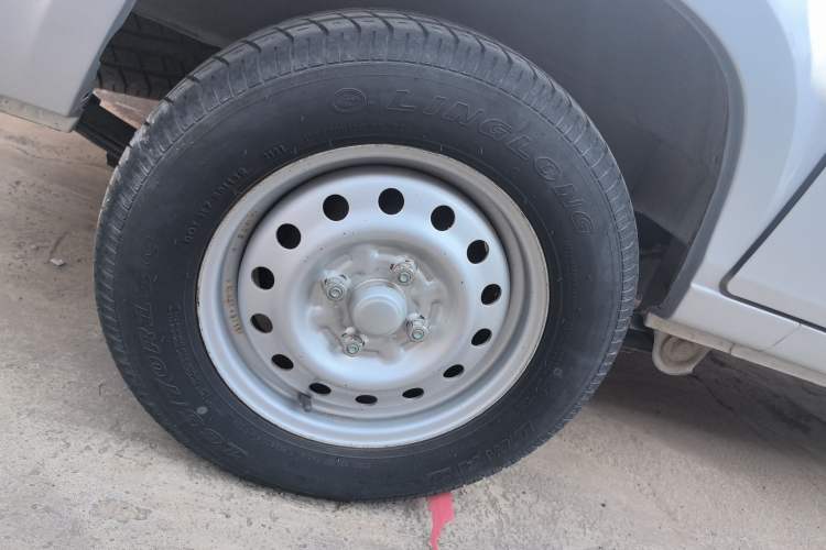 Used Wuling Zhiguang 2020 1.2L Practical Model China VI LSI