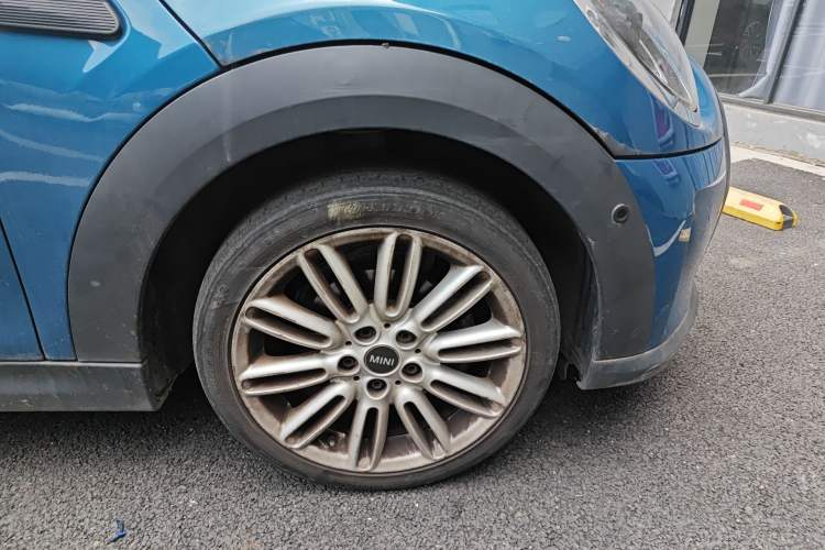Used MINI 2022 1.5T COOPER Classic Edition