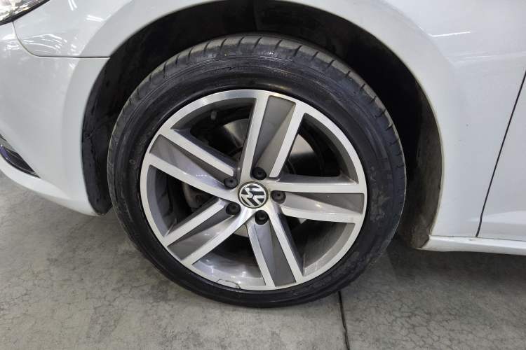 Used Volkswagen FAW-Volkswagen CC 2016 1.8TSI Prestige Model
