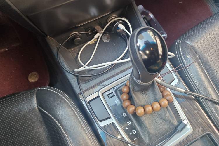 Used Hyundai Mistra 2016 1.6T Automatic Smart GLS Gear Lever