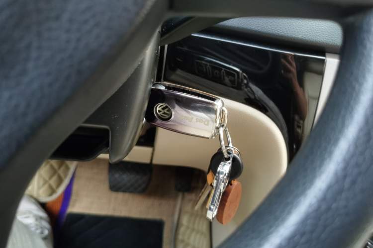 Used Volkswagen Lavida 2011 1.6L Automatic Premium Edition