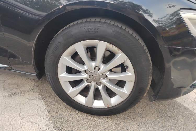 Used Audi A6L 2014 30 FSI Comfort Model Right Front Wheel Hub