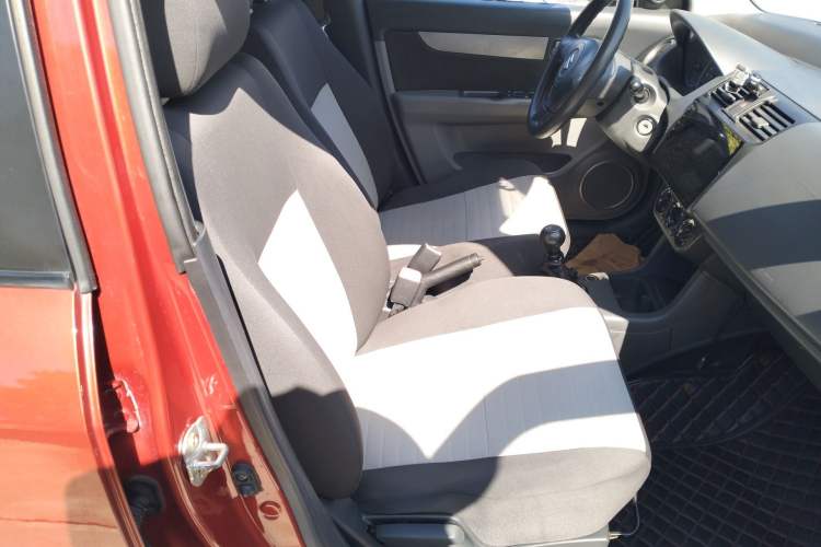 Used Suzuki Swift 2013 1.5L Manual Standard Edition Right Front Seat