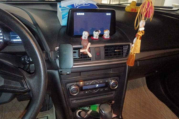 Used Mazda 3 Axela 2019 Cloud-Controlled Version Hatchback 1.5L Automatic Luxury Model Emission Standard China V Audio And AC Panel