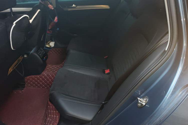 Used Volkswagen Variant 2018 380TSI Two-Wheel Drive Comfort Edition Left Rear Seat