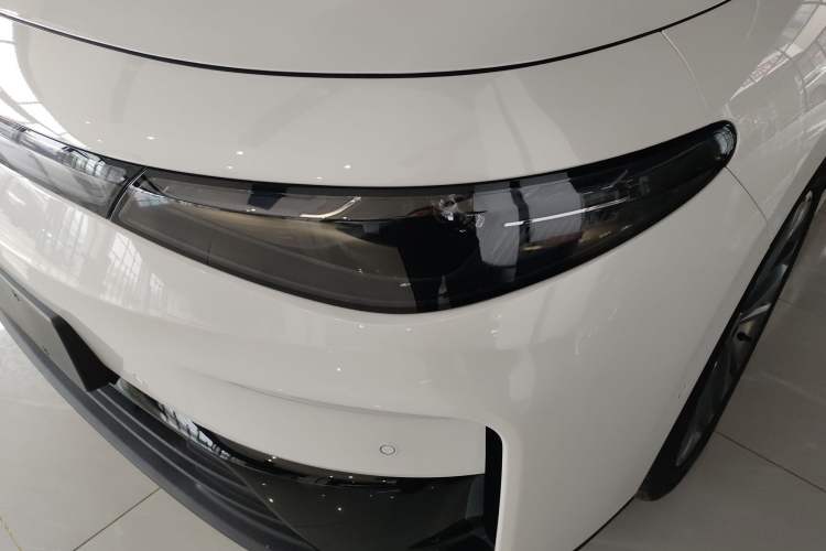 Used Leapmotor C16 2024 Range-Extended 200 Luxury Edition