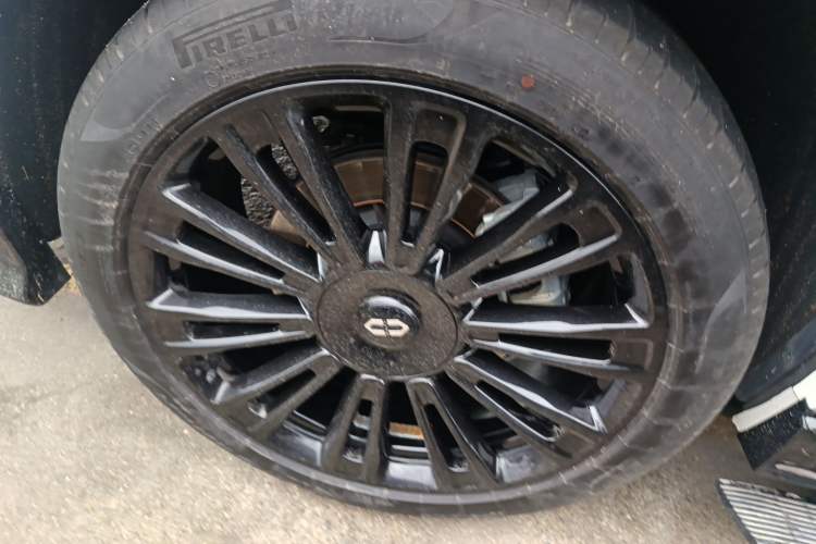 Used Hima AITO M7 2024 1.5T Intelligent Drive Rear-Drive Ultra Version 5 Seats
