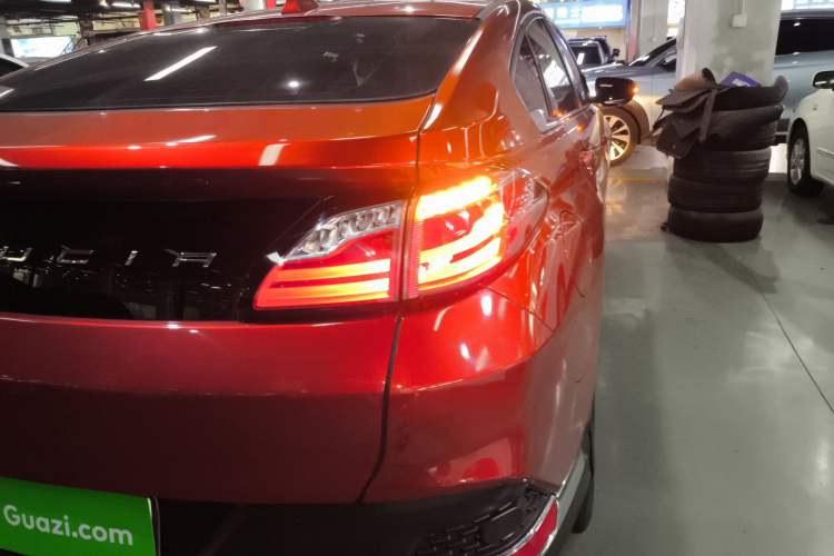 Used Venucia T90 2017 2.0L CVT Fashion Edition