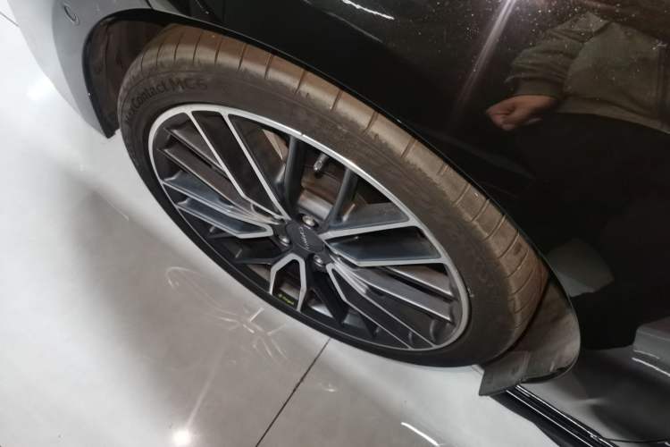 Used Lynk & Co 03 2022 03+ 2.0TD Automatic Wind-Chasing Edition Exterior 4