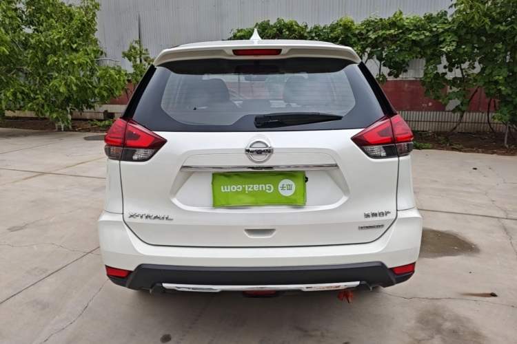 Used Nissan X-Trail 2019 2.0L CVT Smart Connect Comfort Edition 2WD
