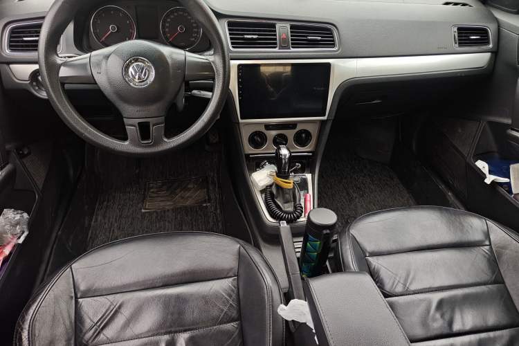 Used Volkswagen Lavida 2013 1.4TSI DSG Comfort Edition
