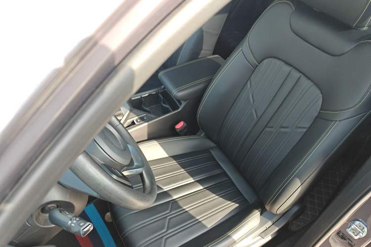 Used Great Wall King Kong Poer 2023 2.0T Automatic Gasoline Two-Wheel-Drive Elite Version Flatbed GW4C20C