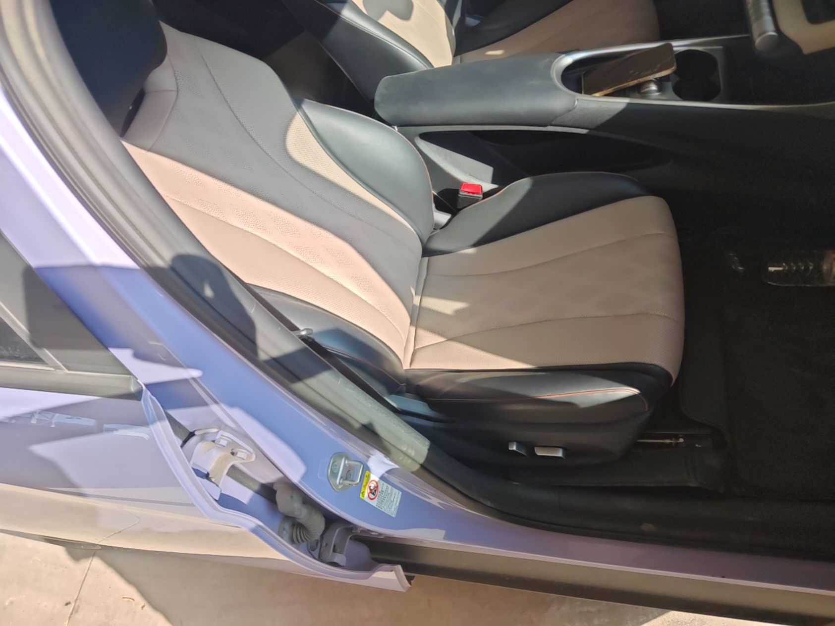 BYD Dolphin 2023 420 km Fashion Edition — снимка 19