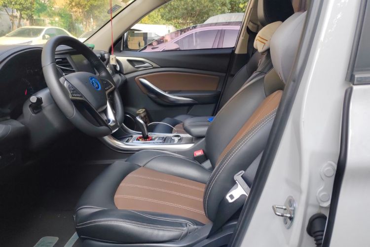 Used BYD Song New Energy 2017 Song DM 1.5TID All-Wheel Drive Luxury Model Left Front Seat