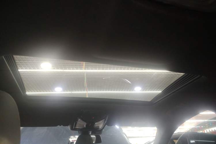 Used BMW 5 Series 2020 525Li M Sport Package