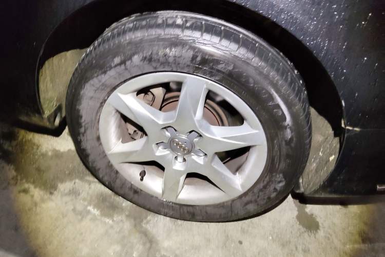 Used Audi A6L 2011 2.0 TFSI Automatic Standard Edition
