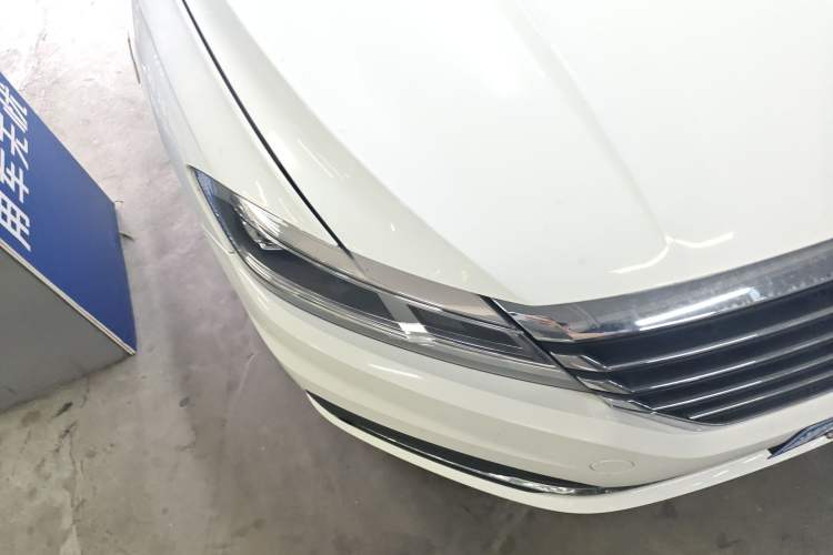 Used Volkswagen Lavida 2019 280TSI DSG Comfort Edition China VI standard Right Front Headlight