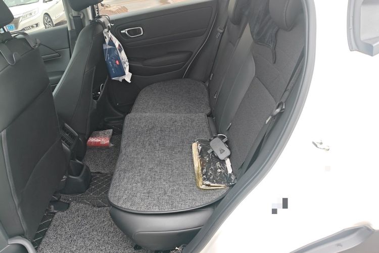 Used Honda Vezel 2023 1.5L CVT Tech Edition
