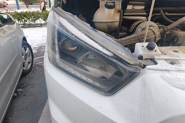 Used JMC Transit 2017 2.8T Commercial Version Short Wheelbase Mid-Roof 6/7/8-Seater JX493