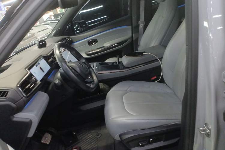 Used Nio ES6 2020 430 km Signature Edition Left Front Seat