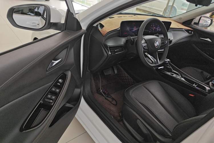 Used Buick Verano 2023 Pro Enjoyment Edition Driver Seat