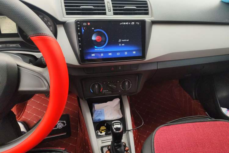 Used Skoda Fabia 2016 1.4L Automatic Car Enjoy Edition