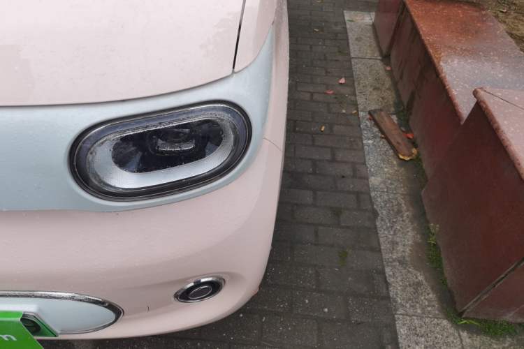 Used Wuling Hongguang MINIEV 2024 3rd Generation 215km Advanced Version Left Front Headlight