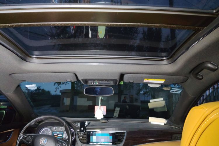 Used Buick LaCrosse 2018 28T Elite Edition Headliner