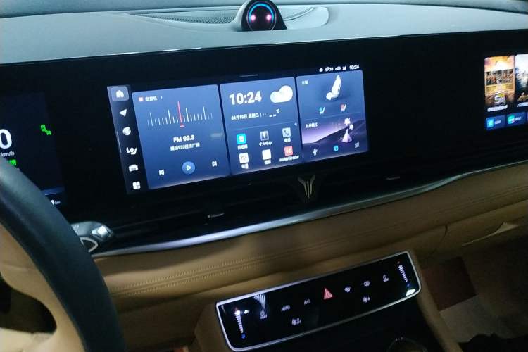 Used VOYAH Dream 2022 Low-Carbon Edition Dream+ Smart Enjoyment Package Audio And AC Panel