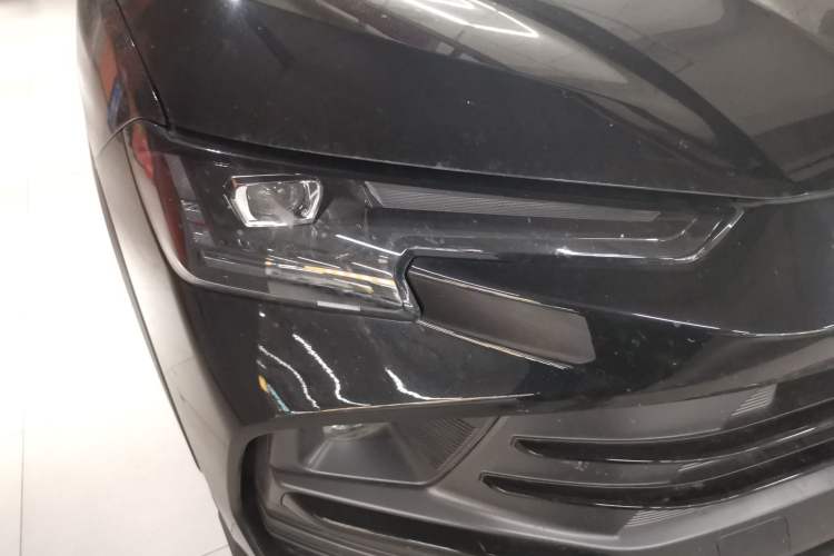 Used JETOUR Dashing 2025 1.5T DCT Luxury Edition Right Front Headlight