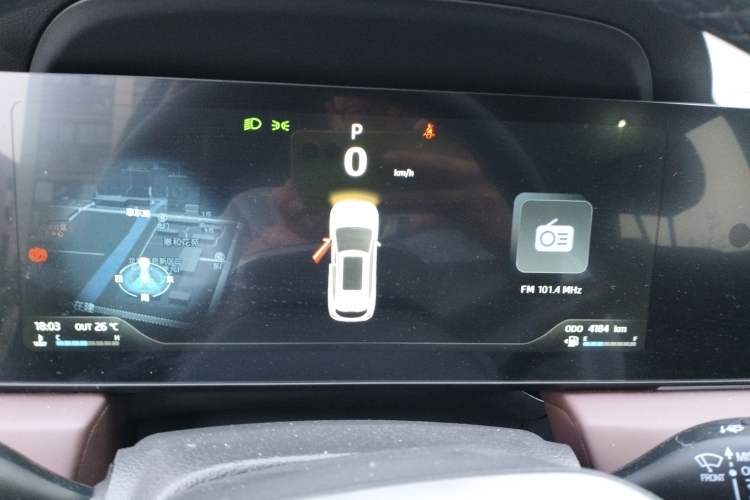 Used SOL X8 PLUS 2023 1.5 TGDI DCT Smart Edition 7-Seater Instrument Cluster