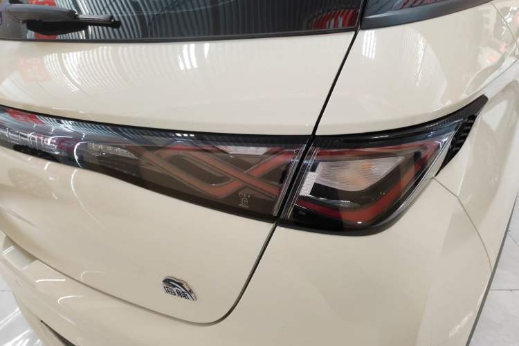 Used BYD Dolphin 2023 420 km Fashion Edition
