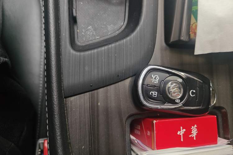 Used Buick LaCrosse 2022 552T Luxury Version Vehicle Key