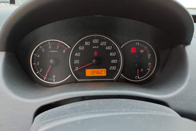 Used Suzuki Swift 2014 1.5L Manual Fashion Edition