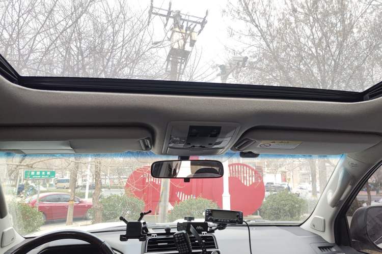 Used Toyota Prado 2018 3.5L Automatic TX-L NAVI with Rear-Mounted Spare Tire Headliner